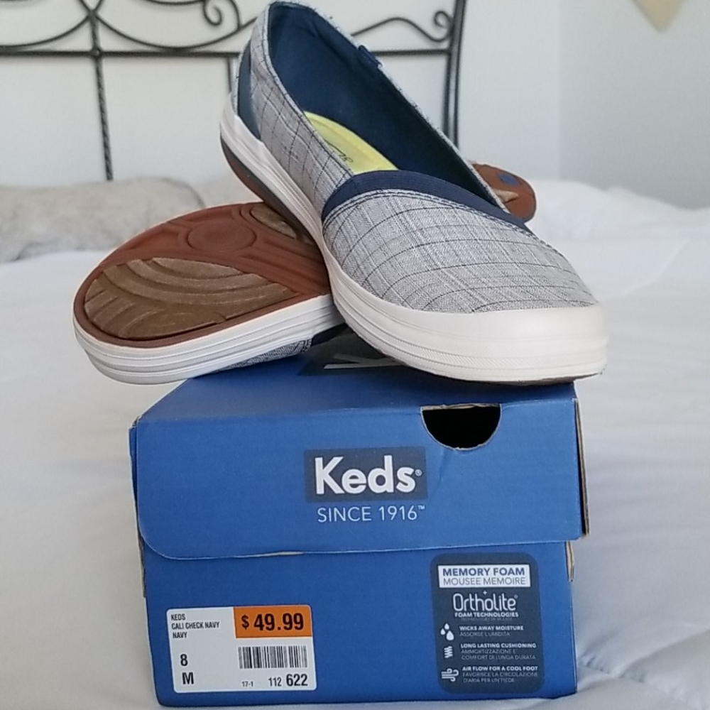 Keds Womens size 8M Ortholite Memory Foam